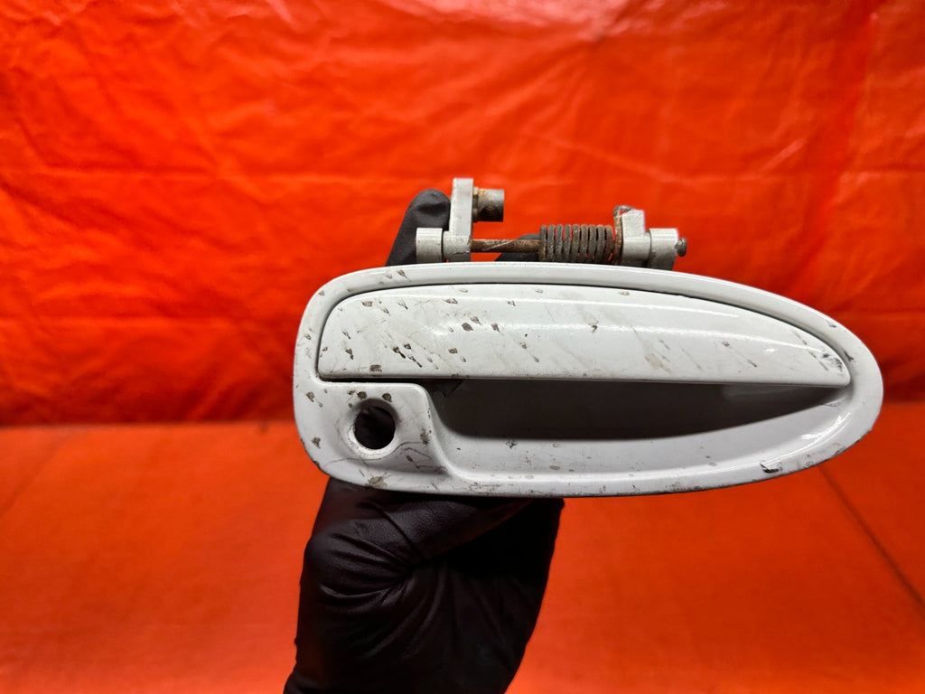 94-01 ACURA INTEGRA 4D RIGHT FRONT PASSENGER EXTERIOR DOOR HANDLE OEM #3418