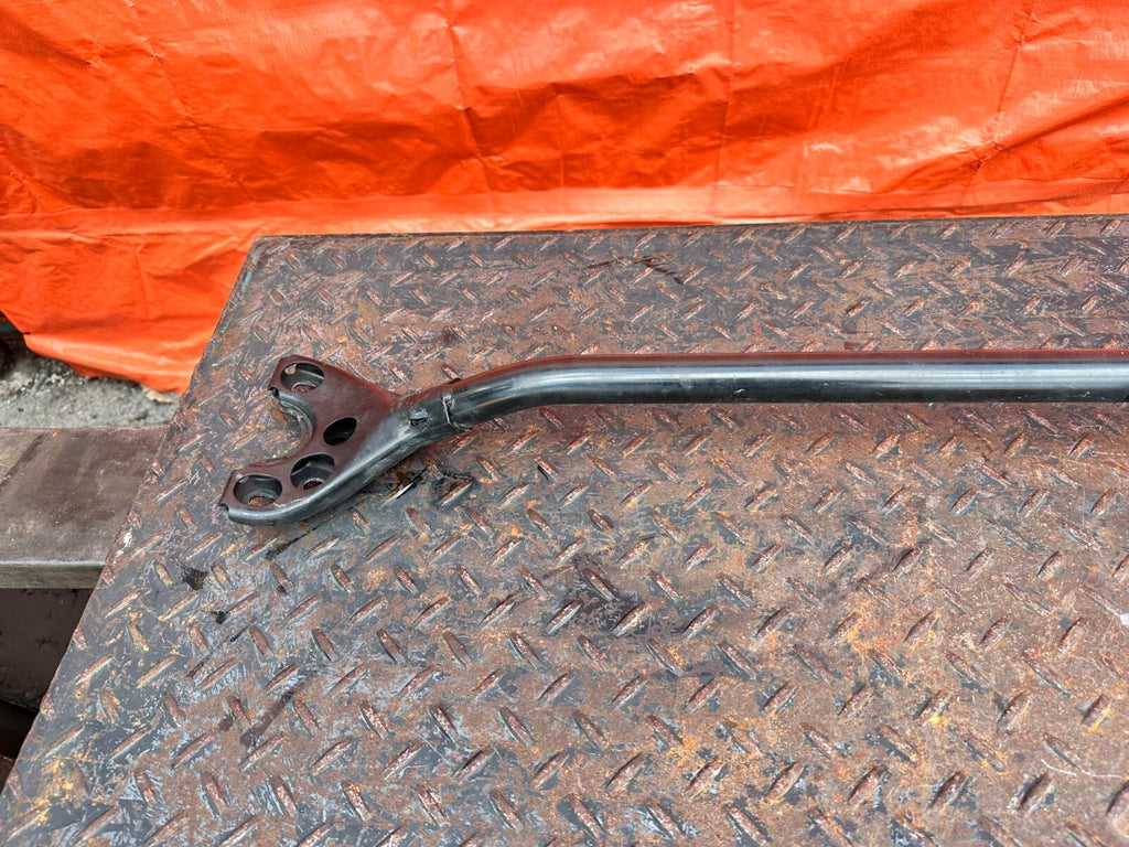 09 14 ACURA TSX 2.4L   FRONT STRUT SHOCK TOWER REINFORCEMENT BAR   OEM #2798
