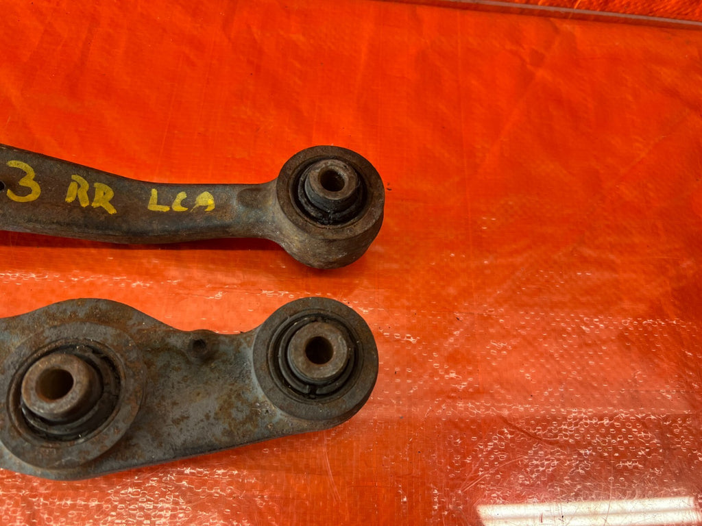 94 01 INTEGRA   GS GS R LS REAR LOWER CONTROL ARM SET   LEFT RIGHT ARMS OEM #1233