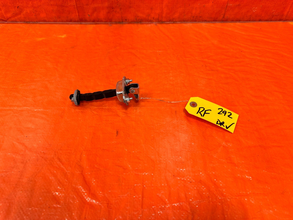 13 20 SUBARU BRZ   PASSENGER RIGHT DOOR CHECKER HINGE ARM STOPPER   OEM #2920