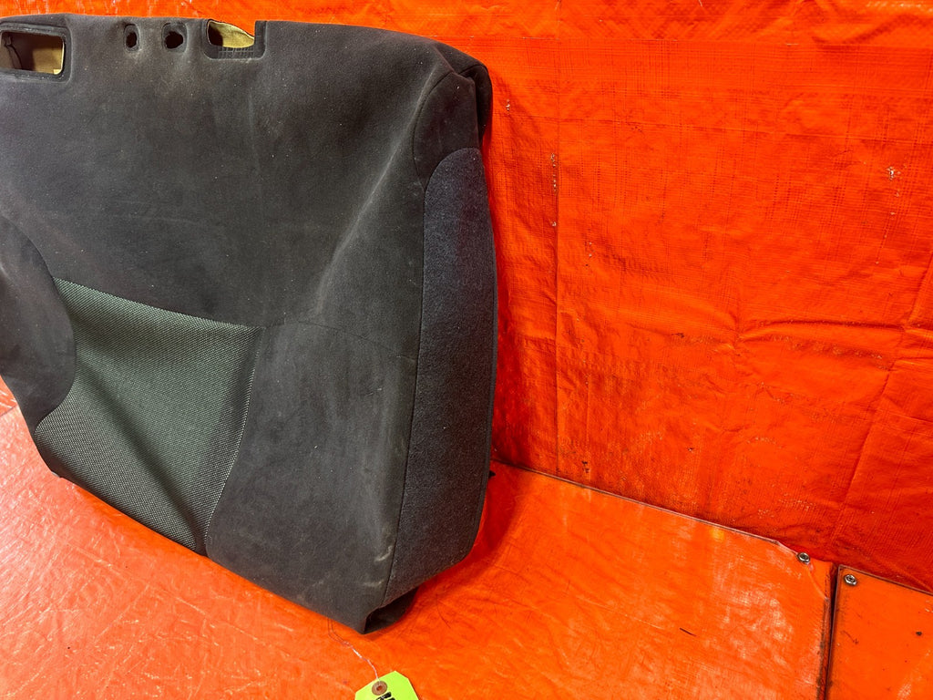 02 05 HONDA CIVIC SI EP3 HATCH PASSENGER RIGHT LOWER  SEAT SKIN WRAP OEM 3065