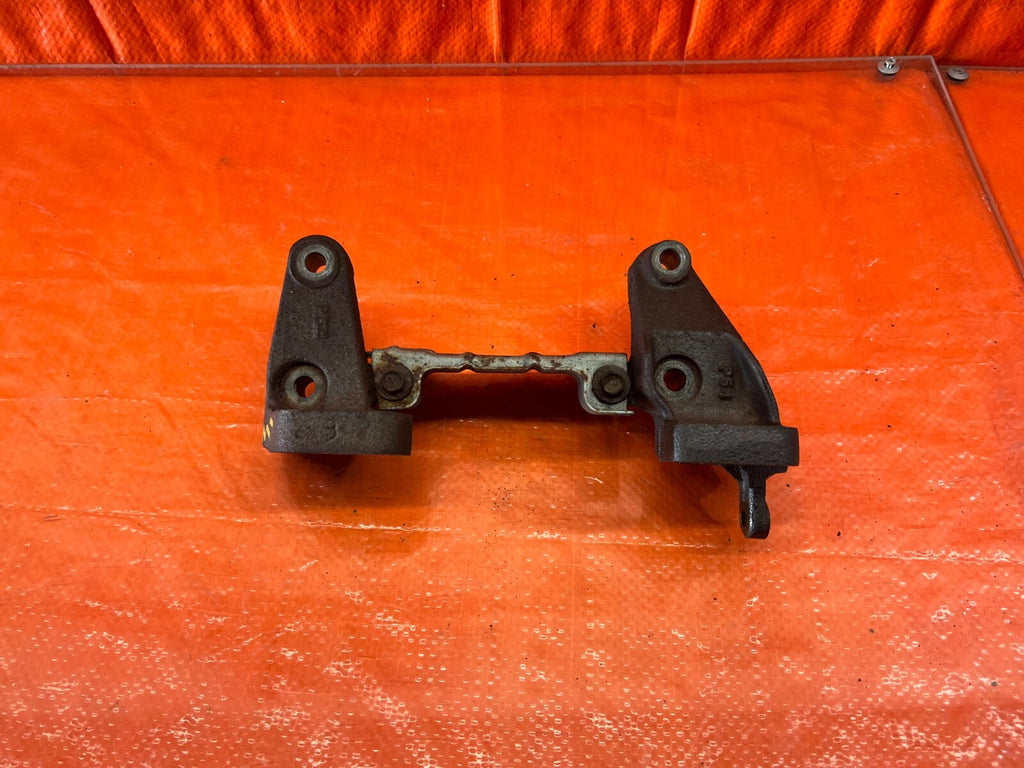 94 01 ACURA INTEGRA LS RS GS NON VTEC   POWER STEERING PUMP BRACKET SET OEM #1486