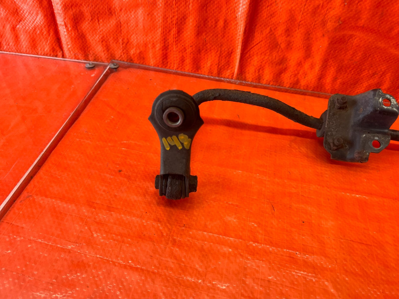 94 01 INTEGRA LS RS GS GS R   REAR   SWAY STABILIZER BAR   52300 SR3 A01 OEM 14811
