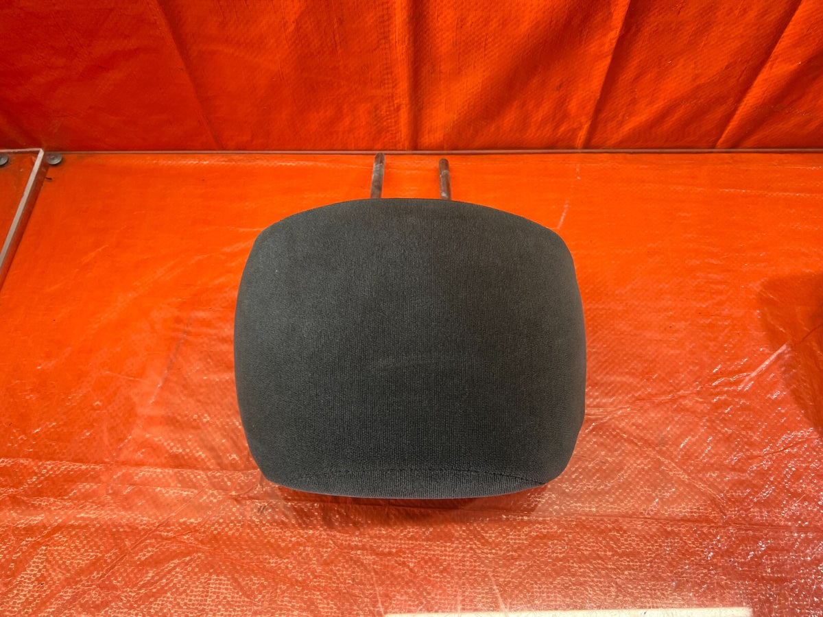 96 00 HONDA CIVIC   COUPE & HATCH   FRONT SEAT HEAD REST   LEFT OR RIGHT OEM 1247