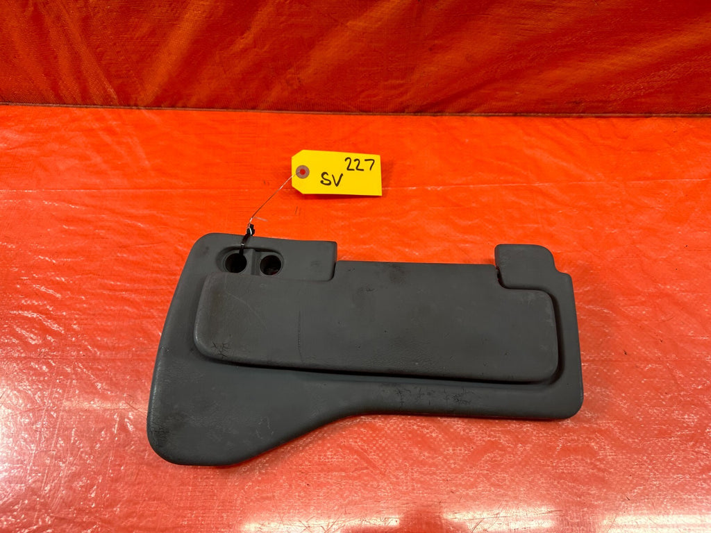 94 95 HONDA DEL SOL   SUN VISOR   PASSENGER RIGHT SIDE   GRAY COLOR   OEM #2270