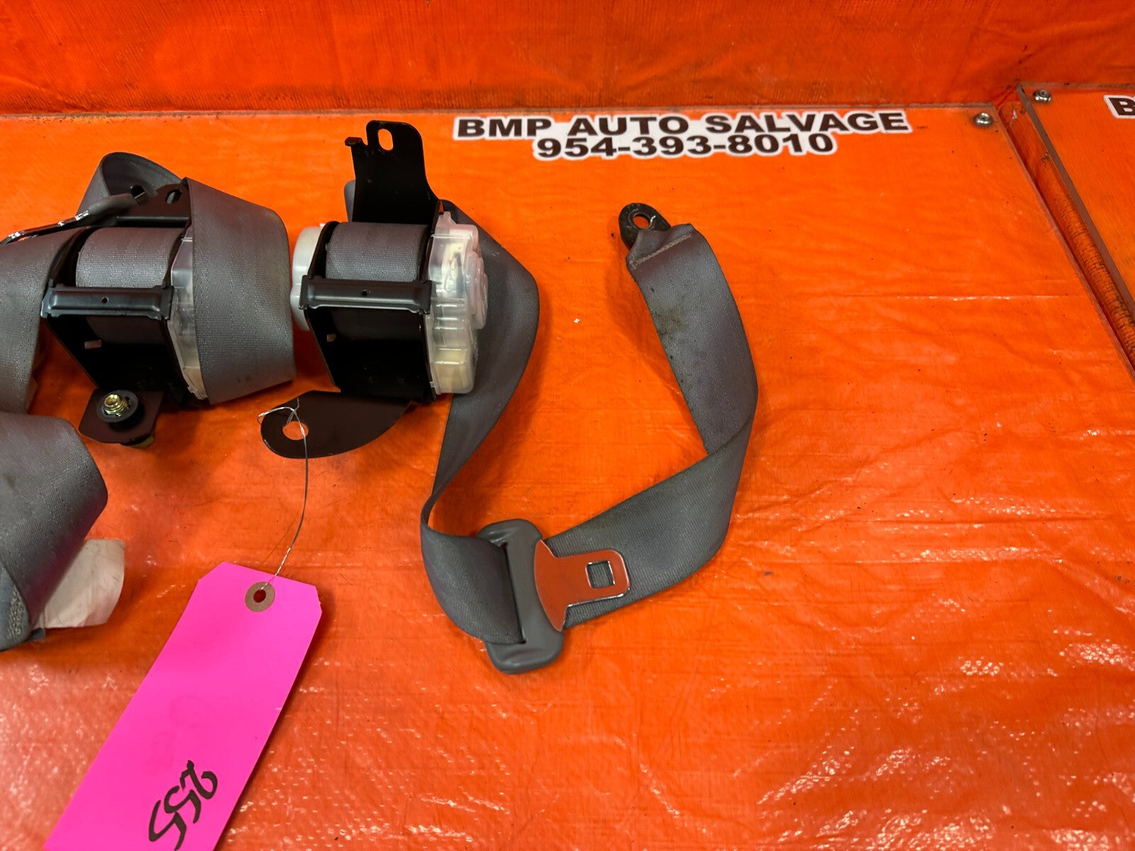 04 08 ACURA TSX   REAR SEAT BELT SET   LEFT & RIGHT SEAT BELTS   GRAY OEM #2555