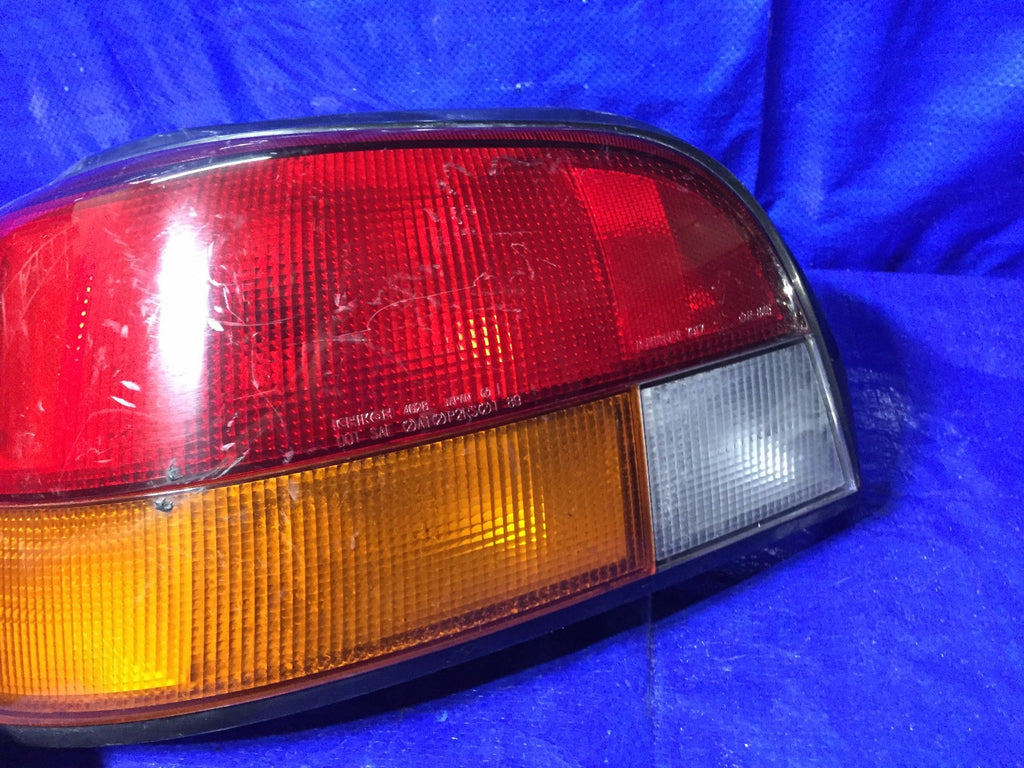 OEM 1990 1991 1992 ISUZU IMPULSE DRIVER LEFT TAIL LIGHT L LH3