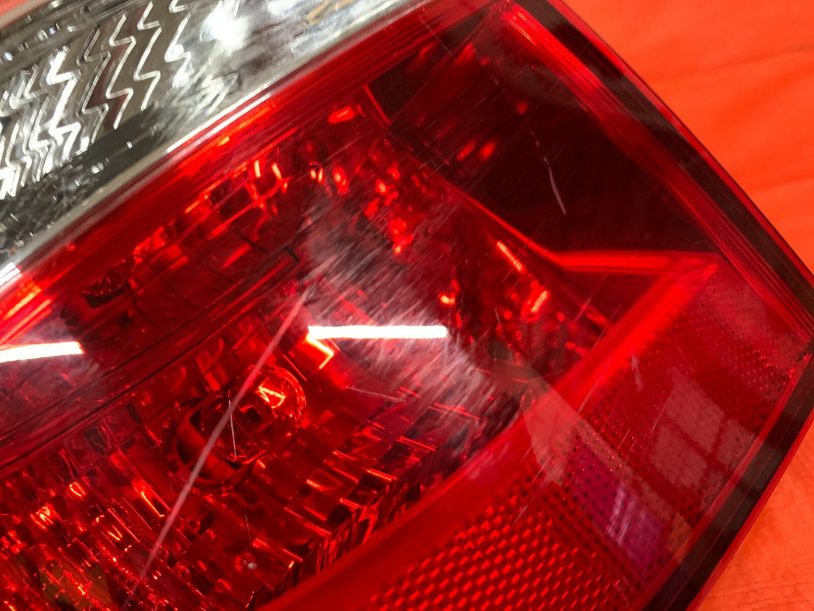 14 16 TOYOTA COROLLA LE   DRIVER LEFT OUTER TAIL LIGHT LAMP R RH   OEM OE1