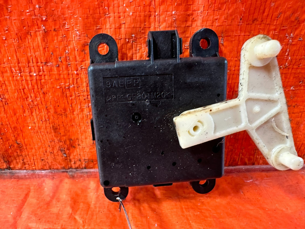 09 13 INFINITI G37 SEDAN   AIR CONDITIONING AC MOTOR A24820A2802000 OEM #3101
