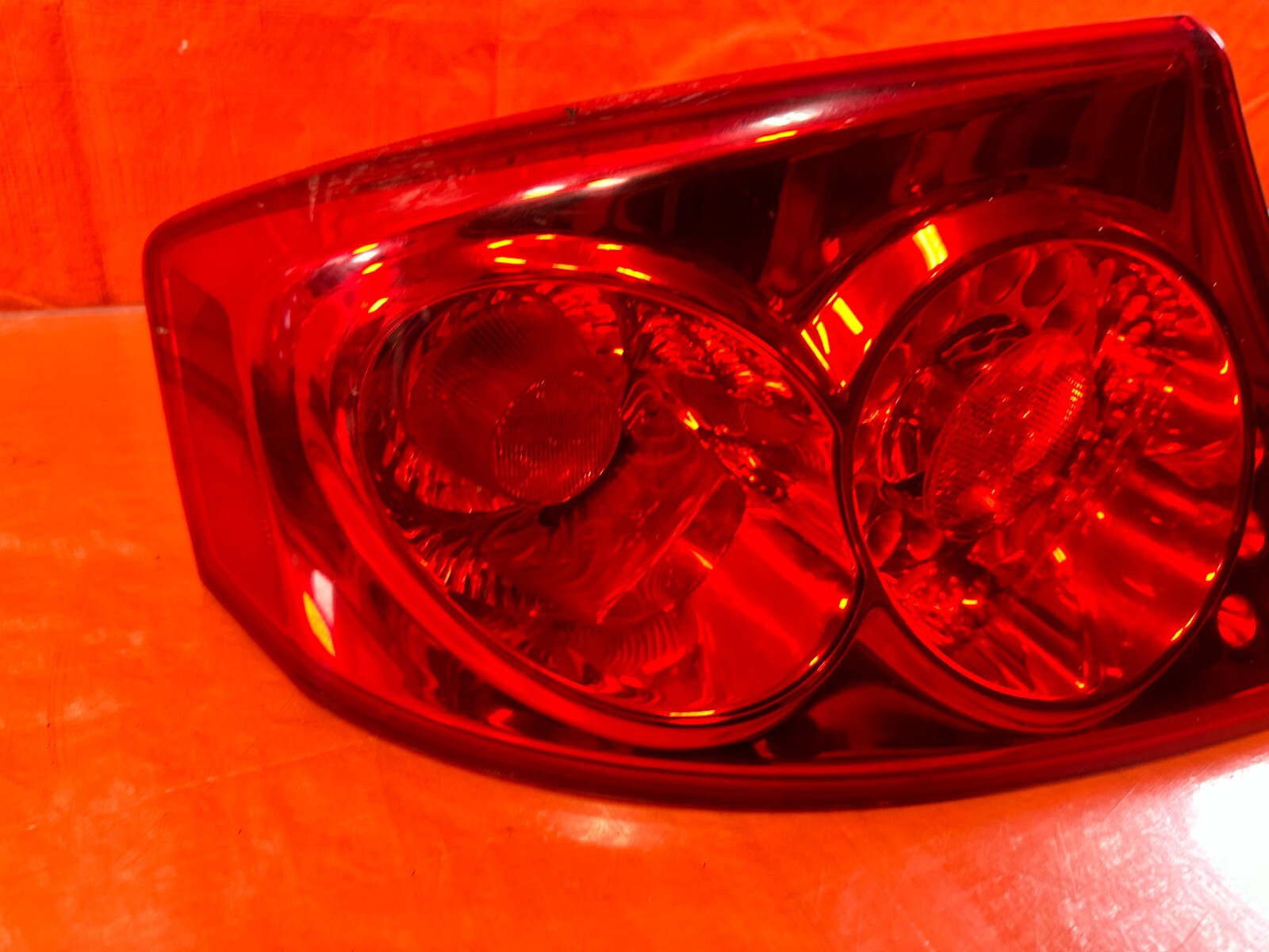 03 05 INFINITI G35 COUPE   DRIVER LEFT   TAIL LIGHT LAMP   OEM FACTORY #2984