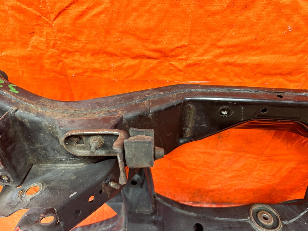 08 15 INFINITI G37 COUPE & CONVERTIBLE   REAR SUBFRAME CROSSMEMBER K FRAME   3298