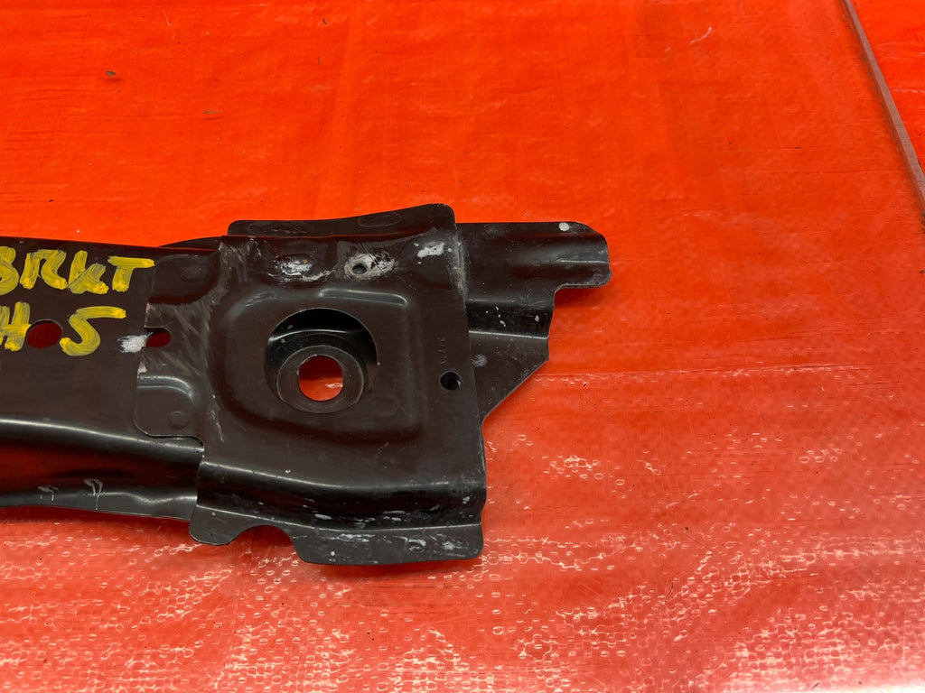 18 20 HONDA ACCORD SPORT & EX L   FRONT SUB FRAME BRACKET LEFT SIDE   OEM #1844