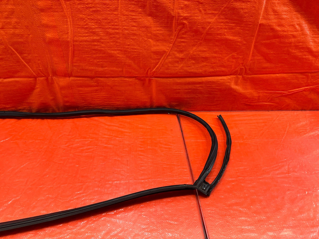 06 11 CIVIC 4D SEDAN DRIVER LEFT REAR DOOR WEATHER STRIP TRIM SEAL GASKET #20313