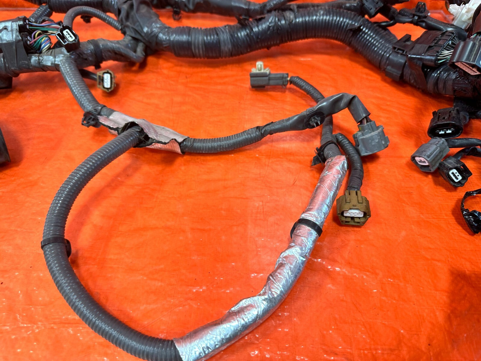 18 19 INFINITI Q60 RED SPORT    RWD   VR30DDTT   ENGINE MOTOR WIRE HARNESS #28910