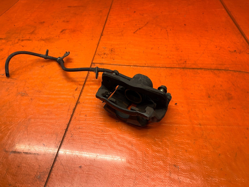 92 95 HONDA CIVIC 1.6L DRIVER LEFT FRONT BRAKE CALIPER WITH BRACKET OEM #33319