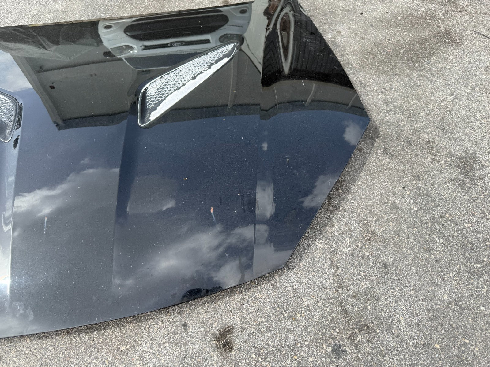 13 16 HYUNDAI GENESIS COUPE   HOOD / BONNETT ASSEMBLY   W/ ALL SCOOPS & TRIM OEM2