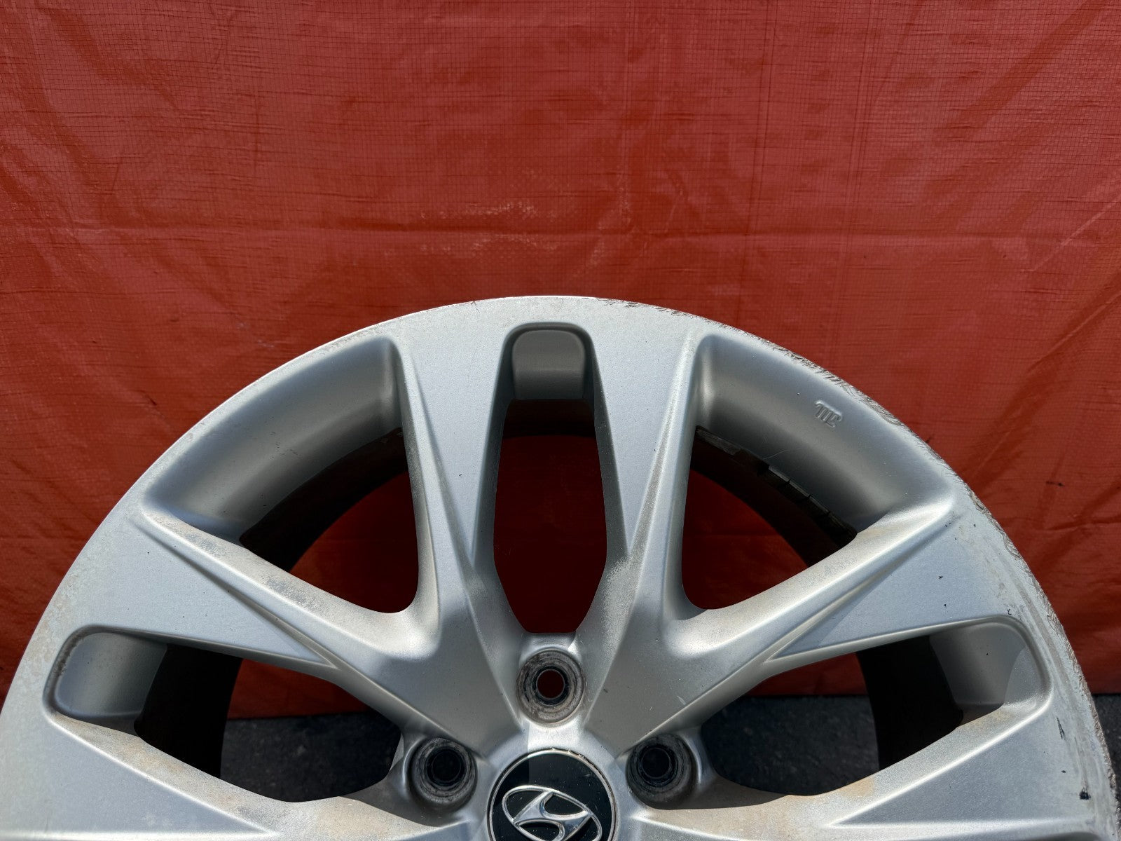 13 16 HYUNDAI GENESIS COUPE  REAR WHEEL RIM 18x8.5 +32   OEM FACTORY #3261