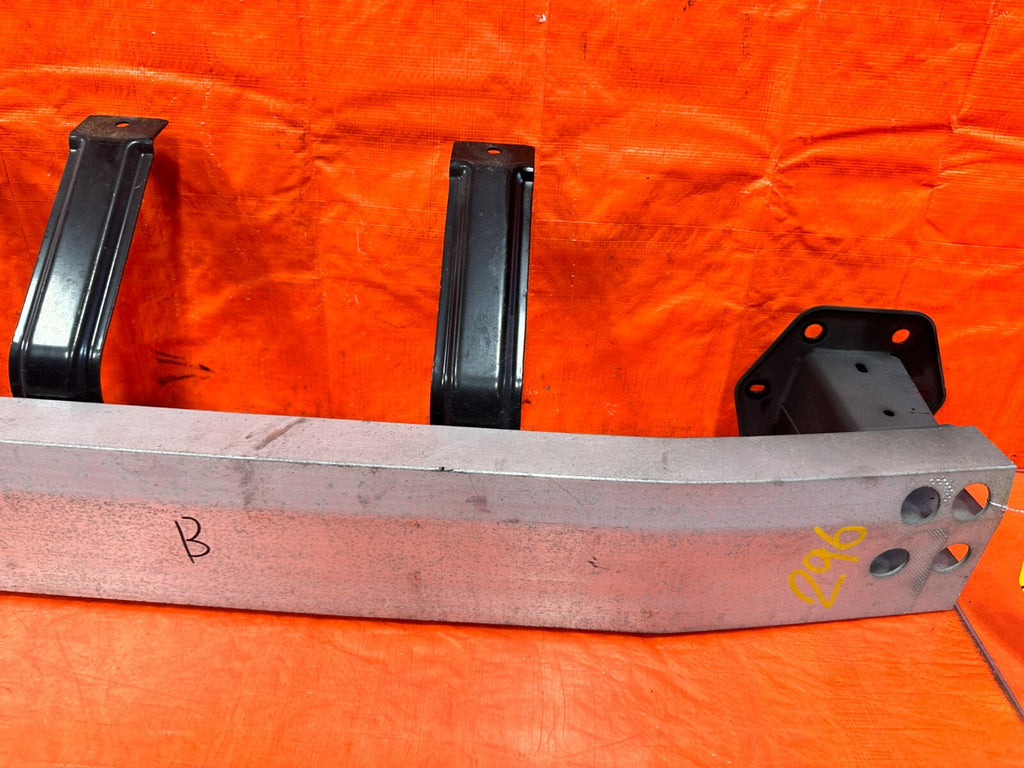 2020 20 INFINITI Q50   REAR CRASH BEAM REINFORCEMENT RE BAR   OEM 2962