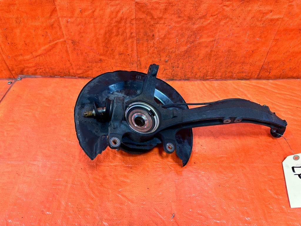 04 08 ACURA TSX   DRIVER LEFT FRONT SPINDLE KNUCKLE HUB   OEM FACTORY #3227