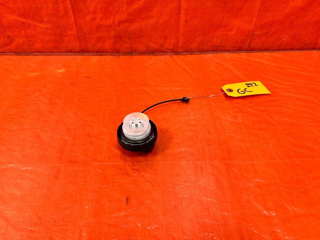 13 20 SUBARU BRZ   GASOLINE GAS TANK LOCKING TWISTING CAP   OEM FACTORY #2921