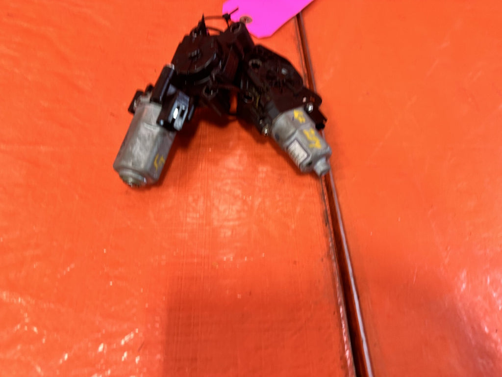 17 20 INFINITI Q60   DRIVER LEFT SEAT MOTORS   OEM FACTORY OE #2898