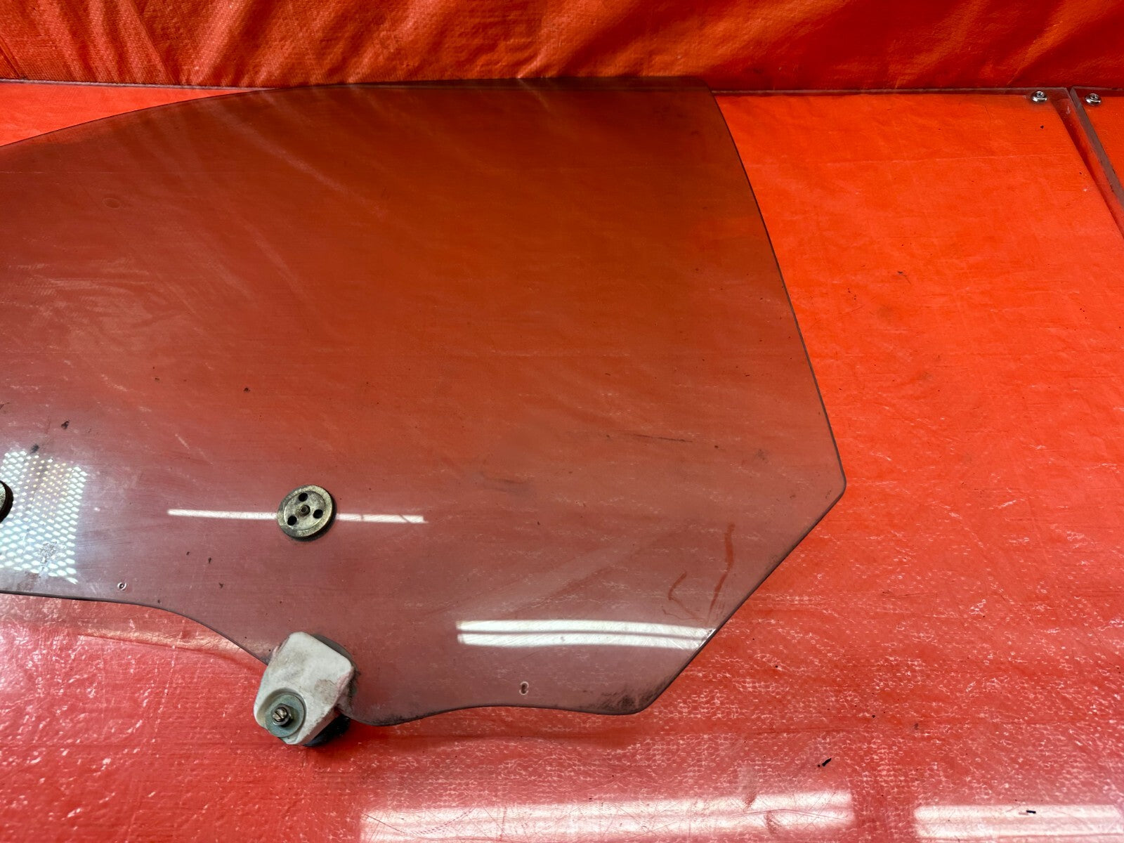 96 01 INTEGRA SEDAN   DOOR GLASS WINDOW   PASSENGER RIGHT REAR SIDE   OEM #2282