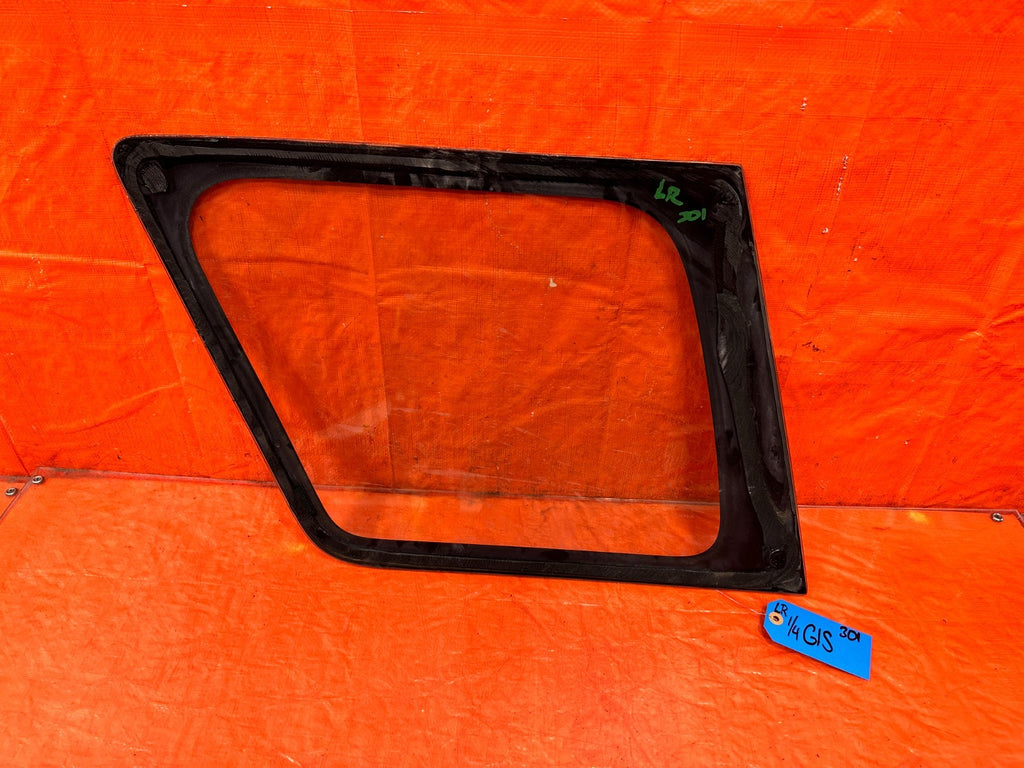 97 01 HONDA CR V CRV   DRIVER LEFT  REAR   DOOR VENT GLASS   OEM FACTORY #3010