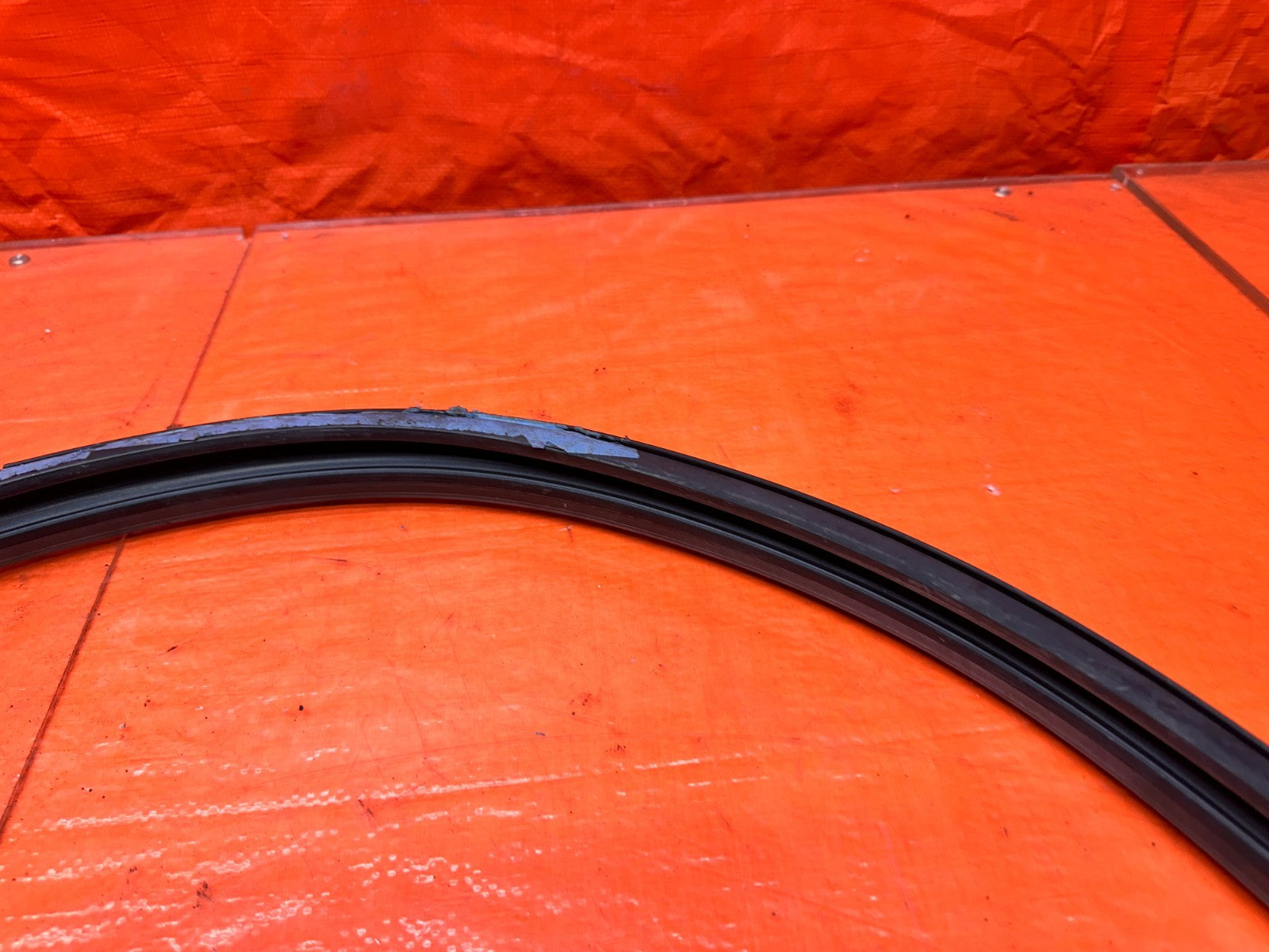 92 96 HONDA PRELUDE RIGHT DOOR WEATHERSTRIP SEAL OEM #33215