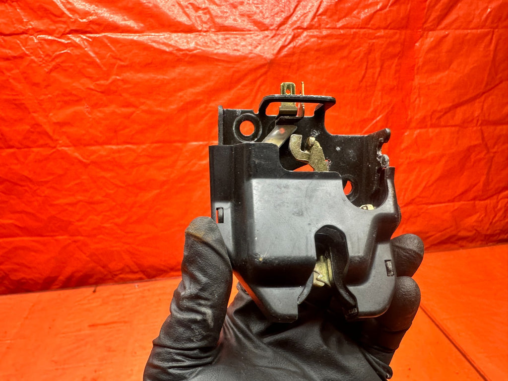 97 01 HONDA PRELUDE 2.2L REAR TRUNK DECKLID DECK LID LOCK LATCH ACTUATOR #3366