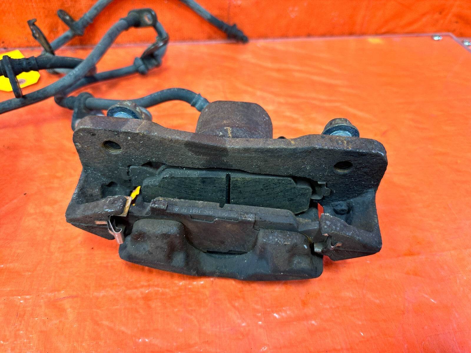93 97 HONDA DEL SOL S SI   FRONT BRAKE CALIPERS   LEFT RIGHT CALIPER SET OEM 2953