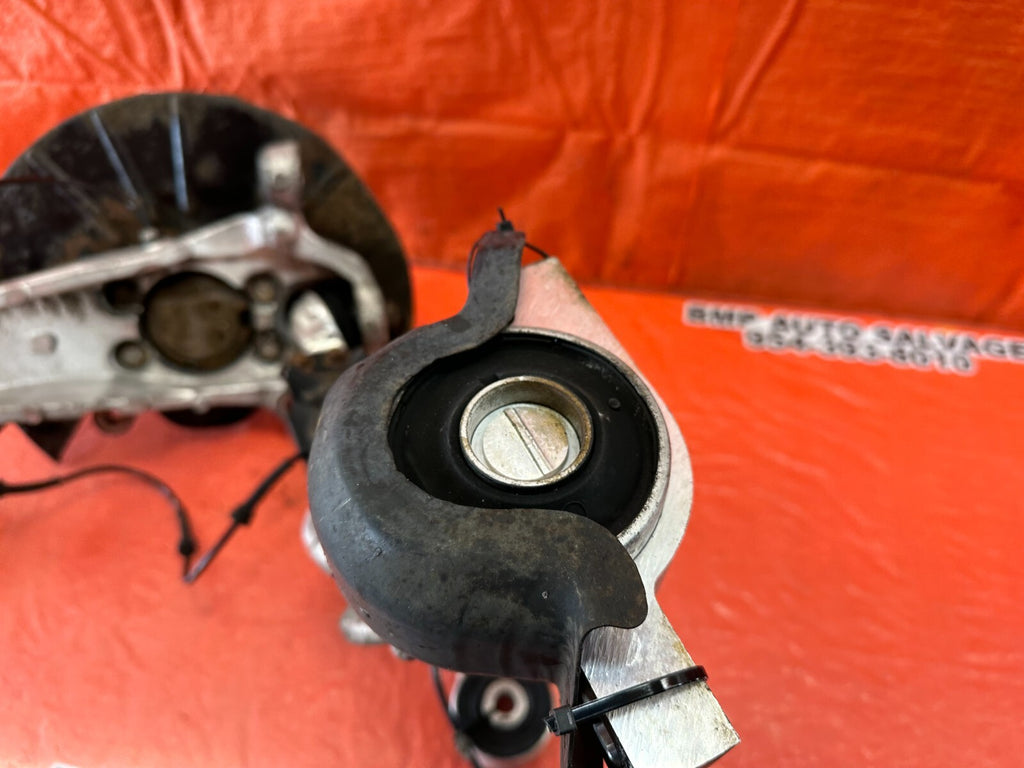 08 15 INFINITI G37 COUPE S RWD RIGHT FRONT SPINDLE W/ LOWER CONTROL ARM OEM #24511