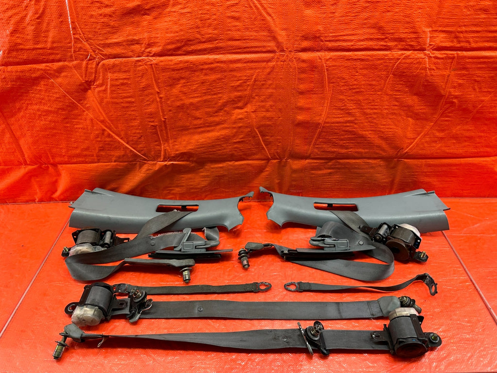 95 97 HONDA ODYSSEY   REAR SEAT BELT SET   LEFT & RIGHT SEAT BELTS   OEM #1930