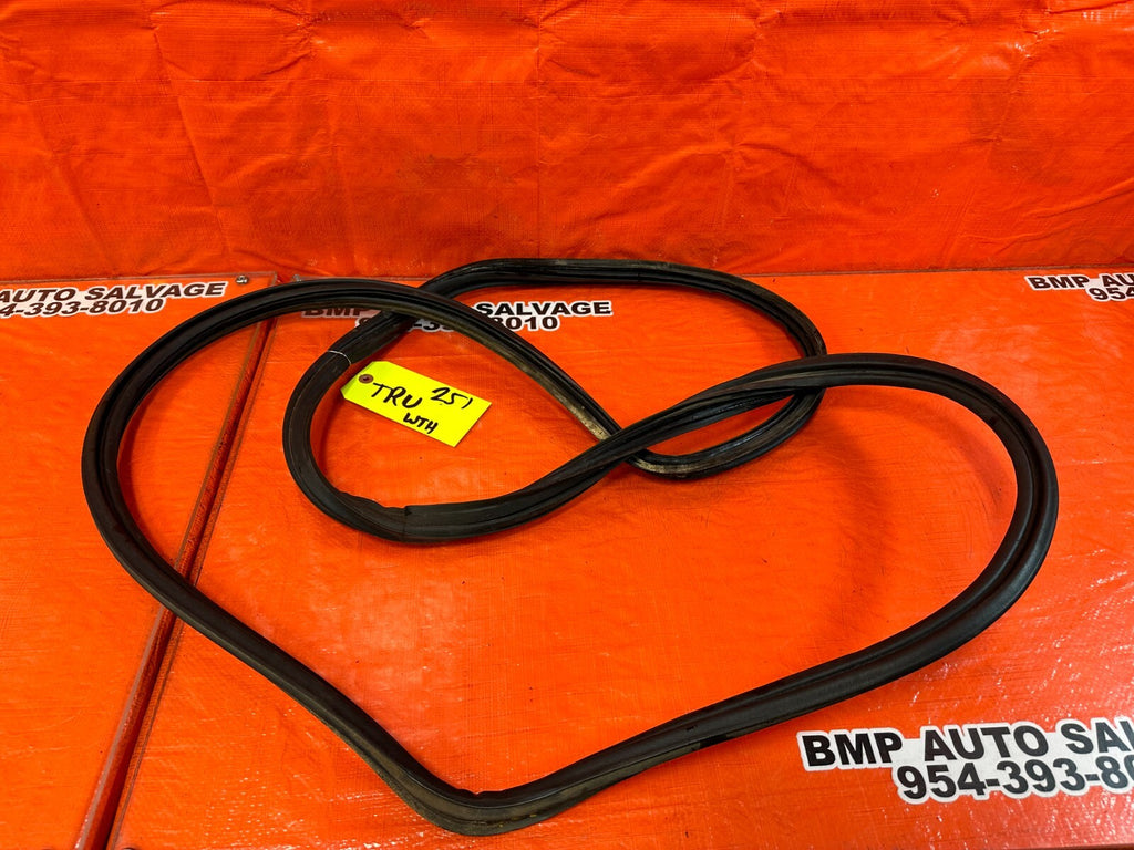 08 12 HONDA ACCORD SEDAN TRUNK WEATHER STRIP TRIM GASKET LINER LINING OEM #2510