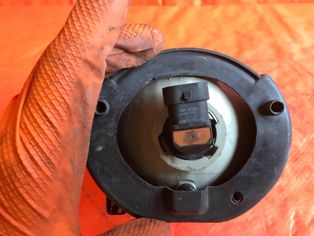 OEM 2004 04 JEEP LIBERTY DRIVER LEFT FOG LIGHT LAMP L LH8