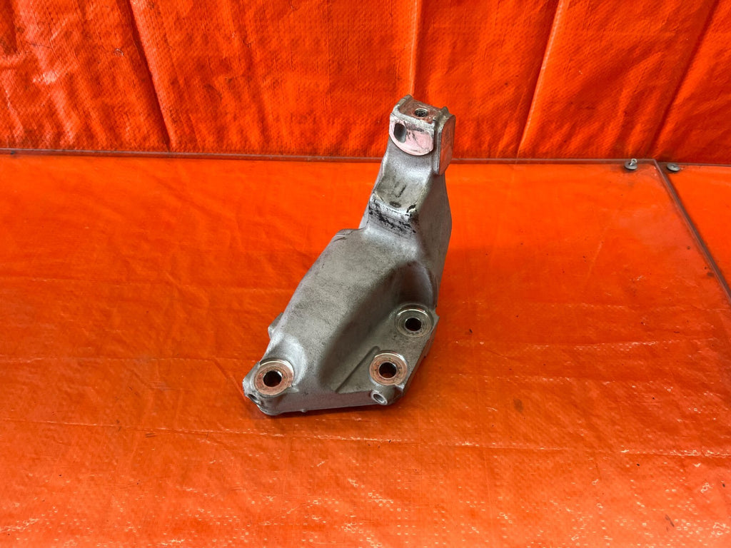 13 18 ACURA RDX BASE   ALUMINUM ENGINE MOTOR MOUNT BRACKET   REAR   OEM #1530