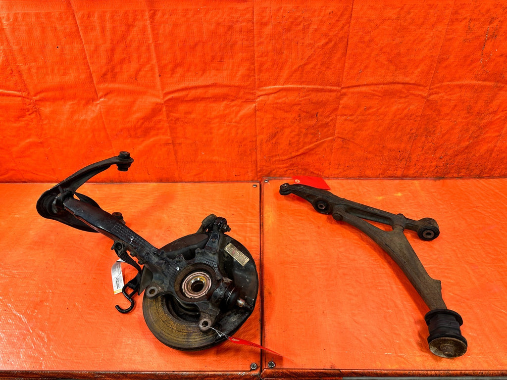96 00 HONDA CIVIC   RIGHT FRONT SPINDLE KNUCK HUB & CONTROL ARMS   OEM #3198