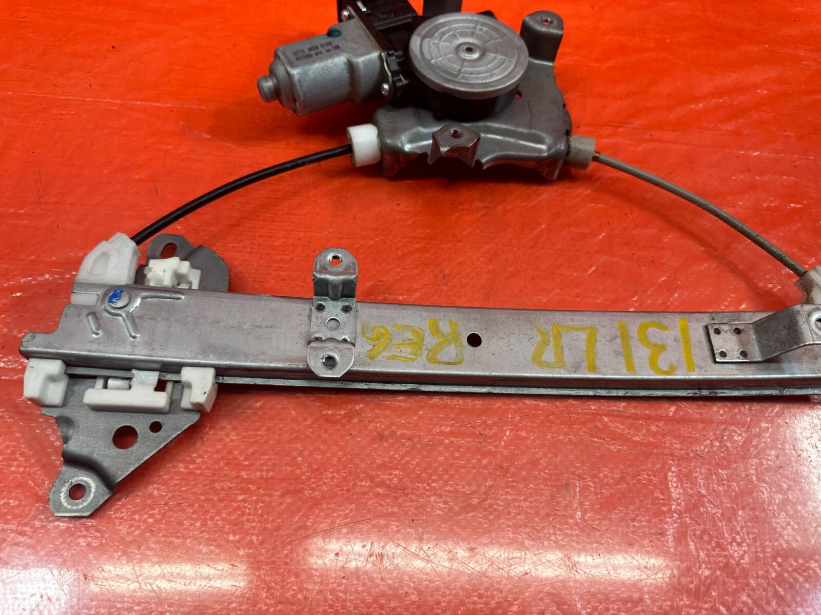 14 20 INFINITI Q50   DRIVER LEFT REAR   WINDOW REGULATOR W/ MOTOR   OEM #1315