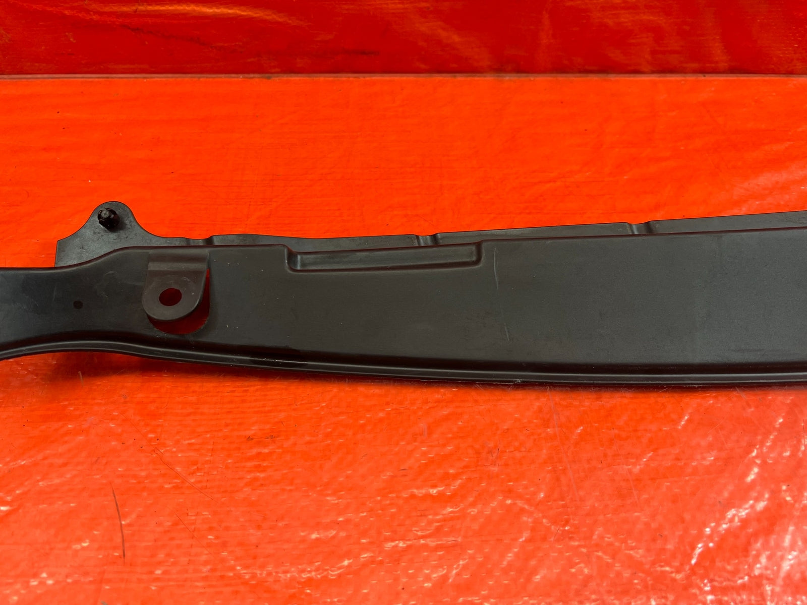 04 08 ACURA TSX   PASSENGER RIGHT   FENDER ENCLOSURE TRIM   OEM FACTORY #2096