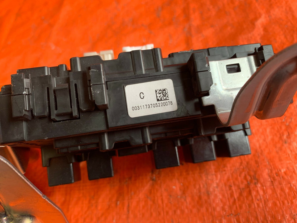 OEM 2017 INFINITI Q50 3.0TT RWD   DASHBOARD FUSE PANEL BOX RELAY MULTIPLEX UNIT4