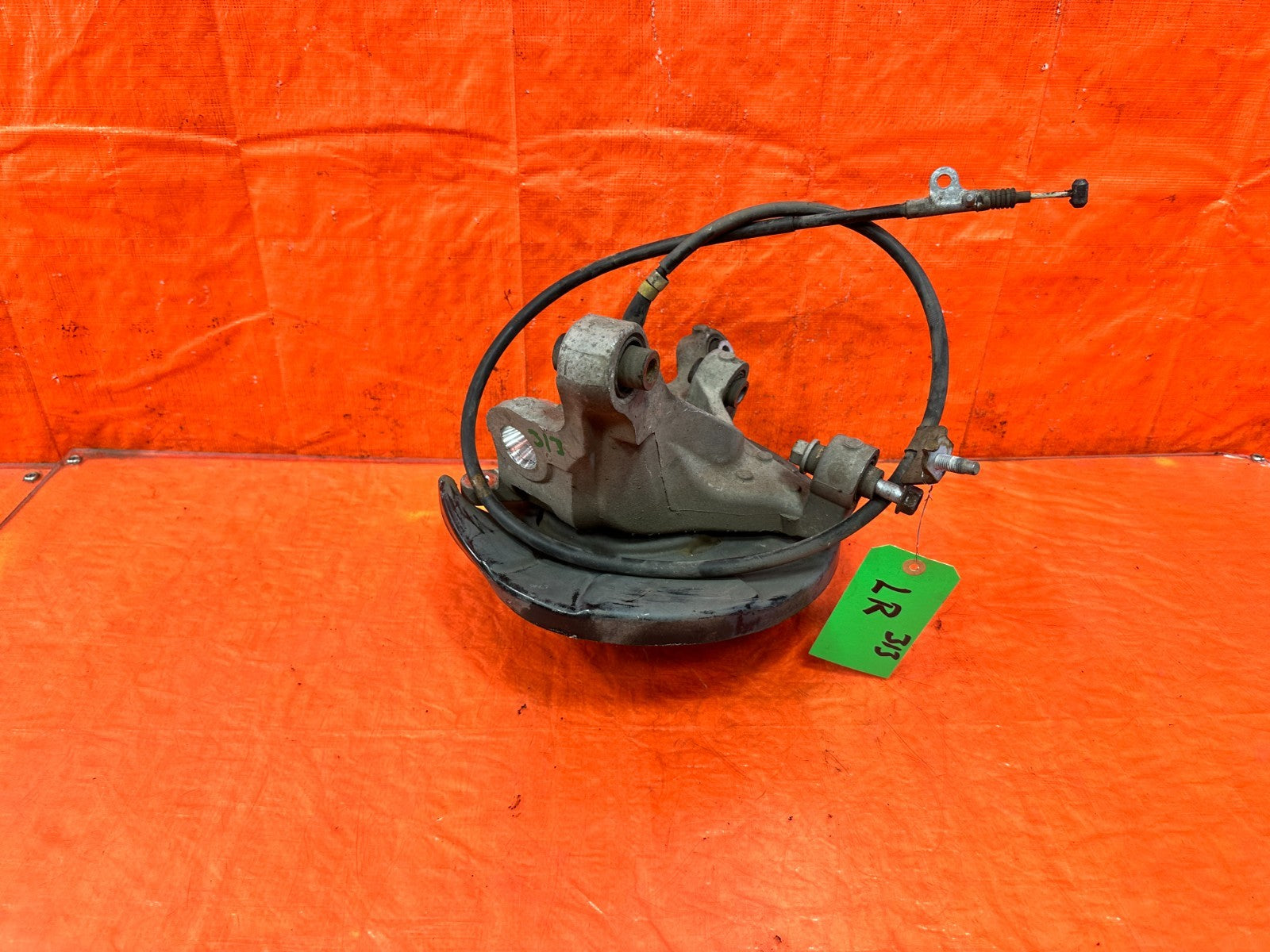 14 20 INFINITI Q50 Q60 LEFT REAR SPINDLE KNUCKLE HUB OEM #3133