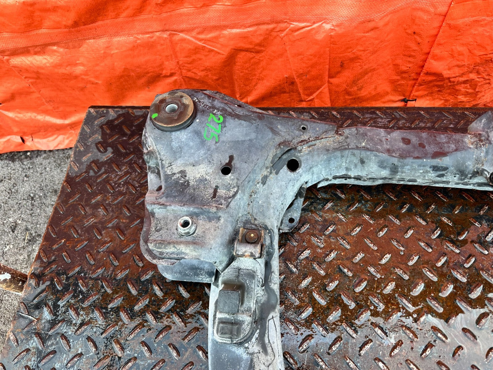 04 08 ACURA TSX   K24A2 FRONT SUBFRAME CROSSMEMBER K FRAME   OEM FACTORY #27512