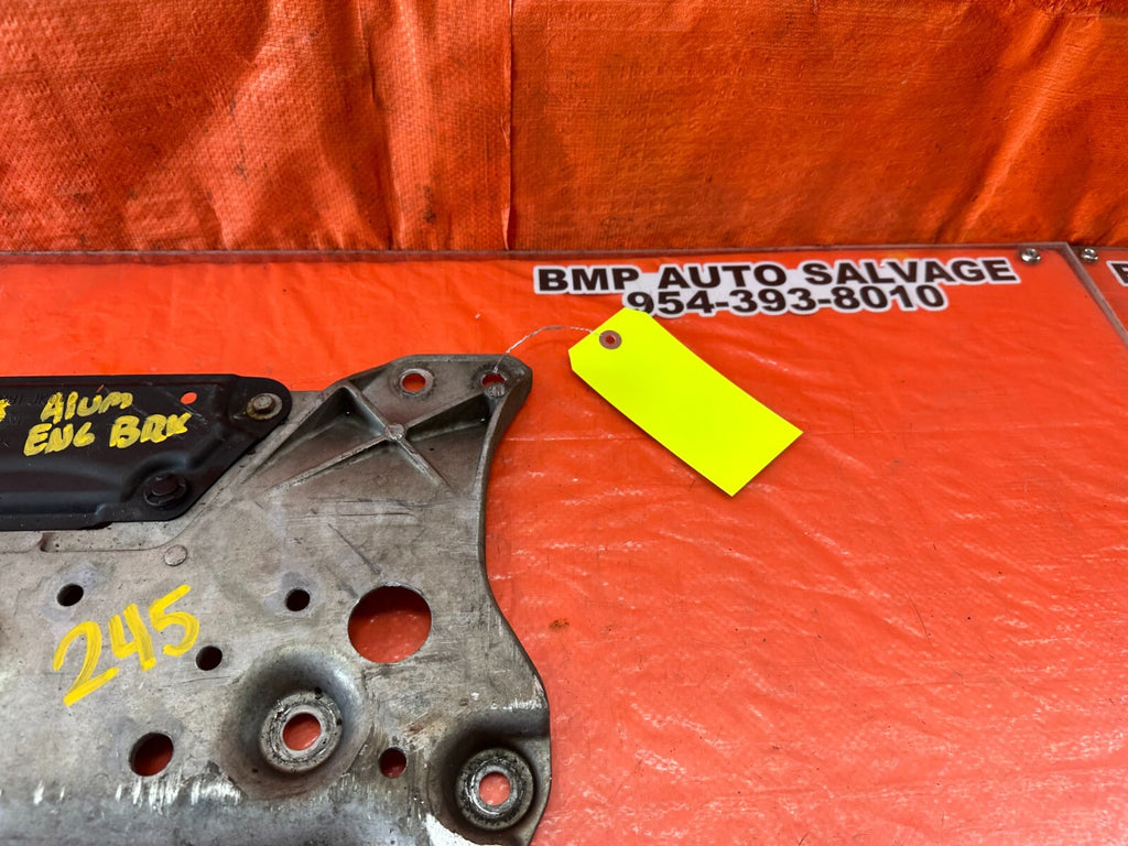 08 15 INFINITI G37 COUPE & CONVERTIBLE RWD   FRONT SUB FRAME BRACE   OEM #2453