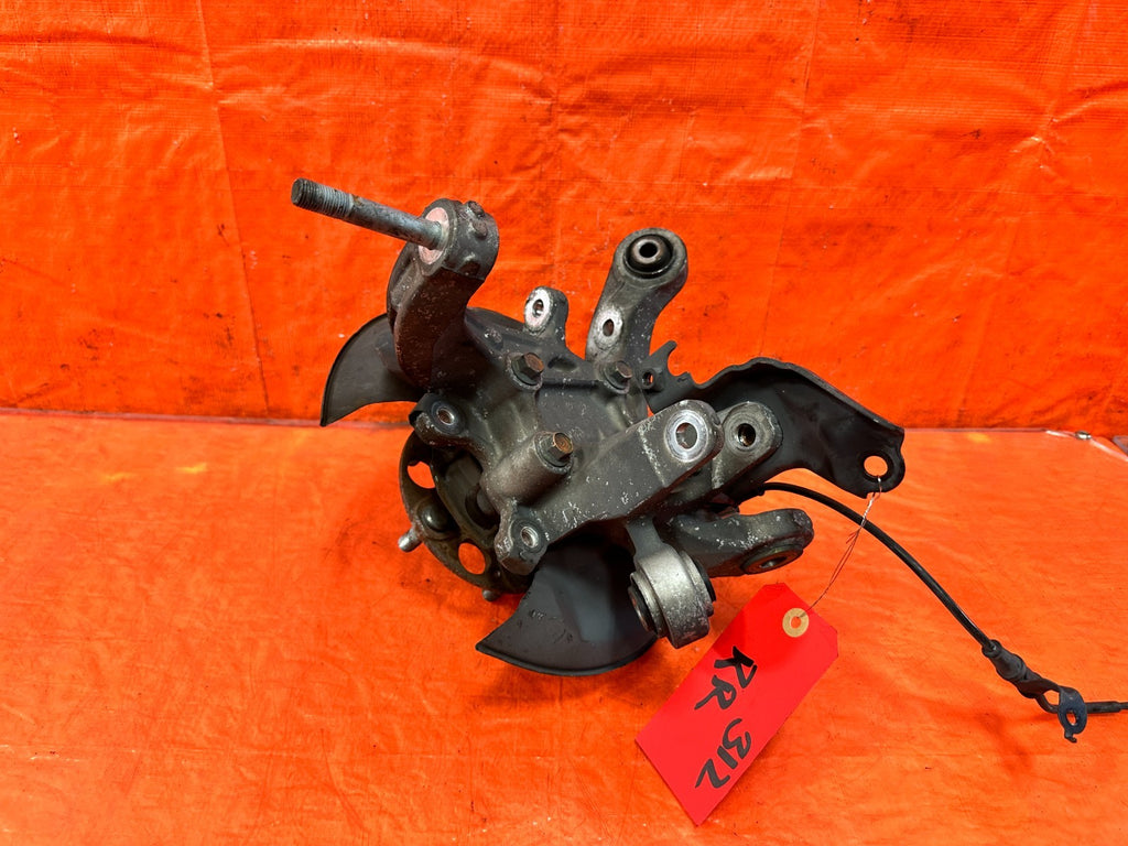 04 08 ACURA TSX   PASSENGER RIGHT REAR   SPINDLE KNUCKLE HUB  OEM OE 3124