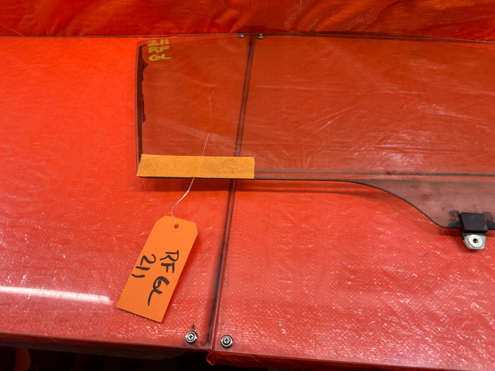 02 06 ACURA RSX   TYPE  S & BASE  PASSENGER RIGHT DOOR GLASS WINDOW   OEM #2114