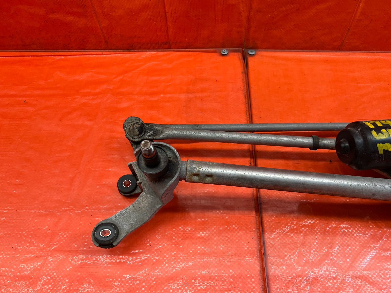 08 12 HONDA ACCORD SEDAN   WINDSHIELD WIPER MOTOR W/ LINKAGE   OEM #1747