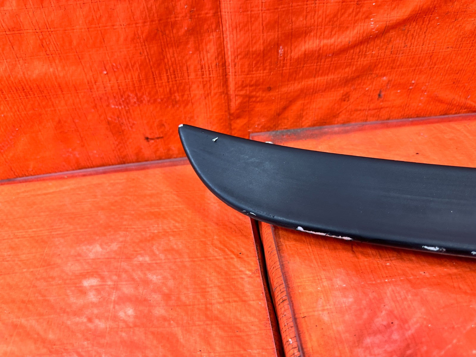 10 16 HYUNDAI GENESIS COUPE 3.8L   REAR WING SPOILER DECK LID TRIM   OEM #3025