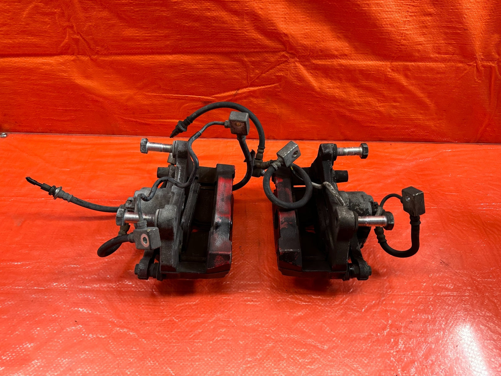 08 15 INFINITI G37 Q60   NON SPORT MODEL   LEFT 7 RIGHT FRONT BRAKE CALIPERS 20711