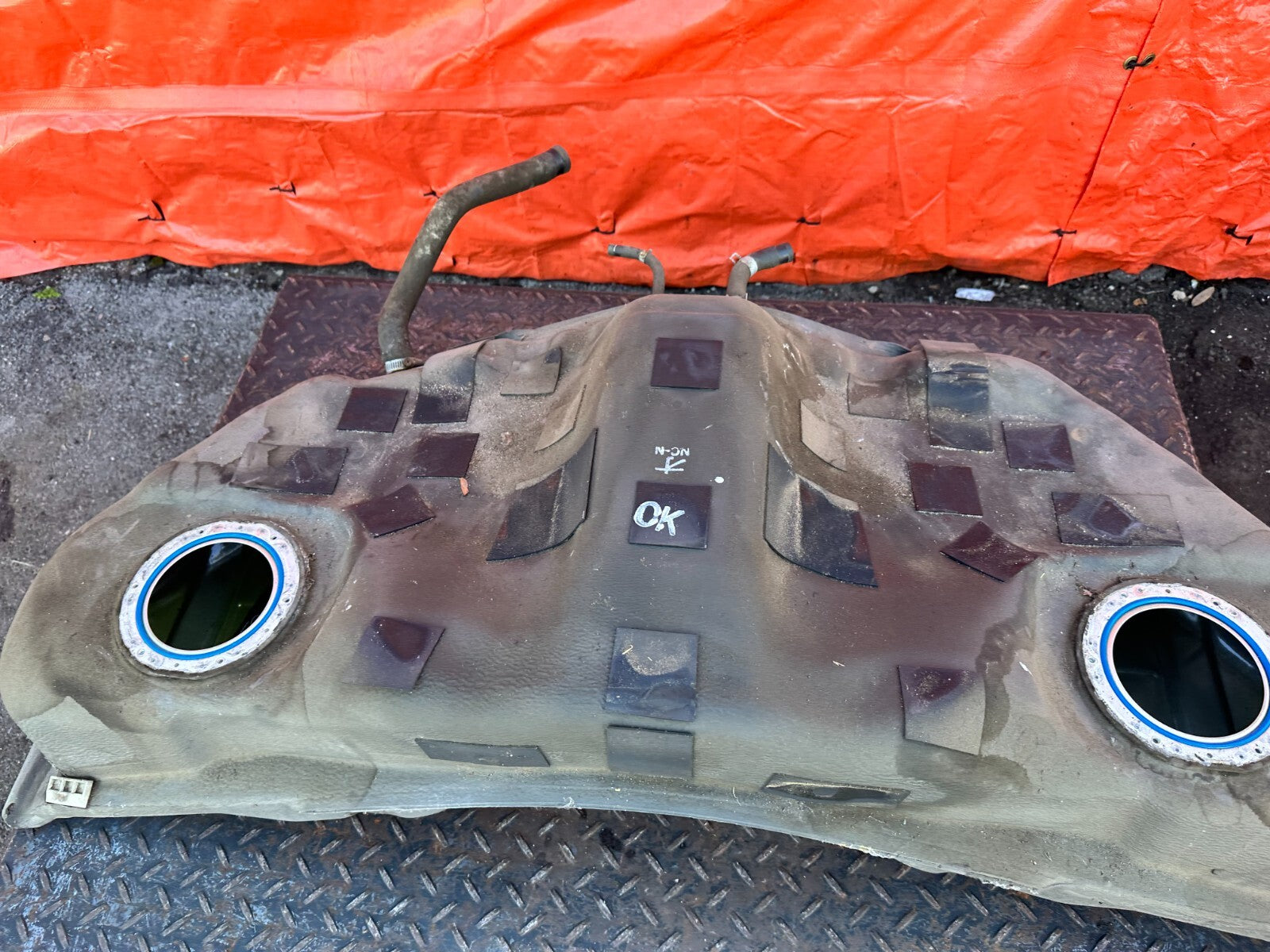 09 15 INFINITI G37 CONVERTIBLE   GASOLINE GAS FUEL TANK ASSEMBLY OEM FACTORY 2785