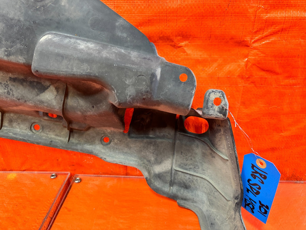 97-01 HONDA CR-V CRV - CENTER UNDER BODY ENGINE SPLASH SHIELD - OEM #3018