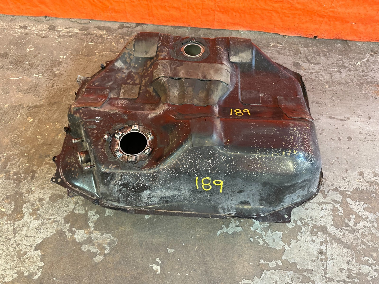 90 93 ACURA INTEGRA   GASOLINE GAS FUEL TANK ASSEMBLY   OEM FACTORY #1895
